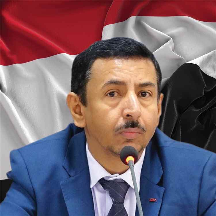 عاجل:اول تصريح لبن عديو يخرج عن صمته بشأن استهداف معسكر العلم بشبوة