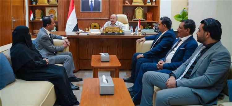 فادي باعوم يلتقي الخنبشي في المكلا ويؤكد: مستقبل حضرموت يُصنع بالحوار والشراكة