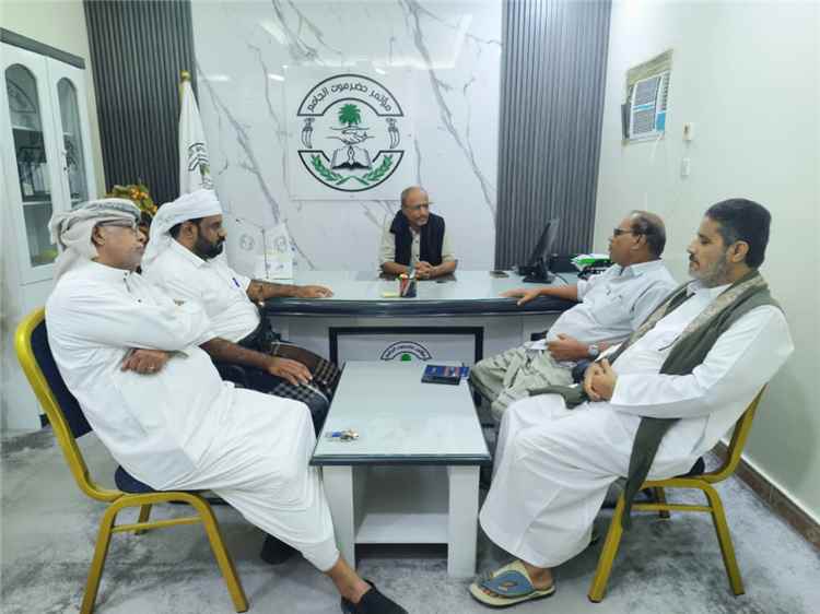 نائب رئيس مؤتمر حضرموت الجامع يؤكد أهمية توحيد المواقف وتكثيف الجهود لمواجهة التحديات الراهنة.