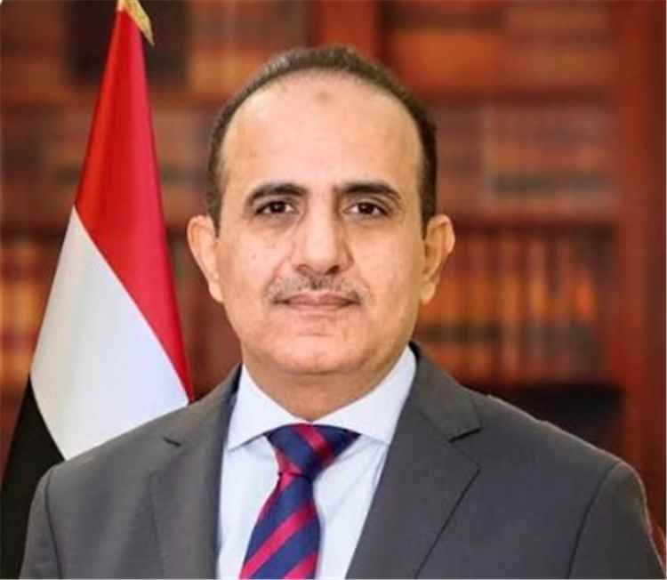 وزير الصحة بحيبح: قصف مطار عدن بالصواريخ الباليستية عمل إرها،بي وإجر،امي يستهدف الأعيان المدنية