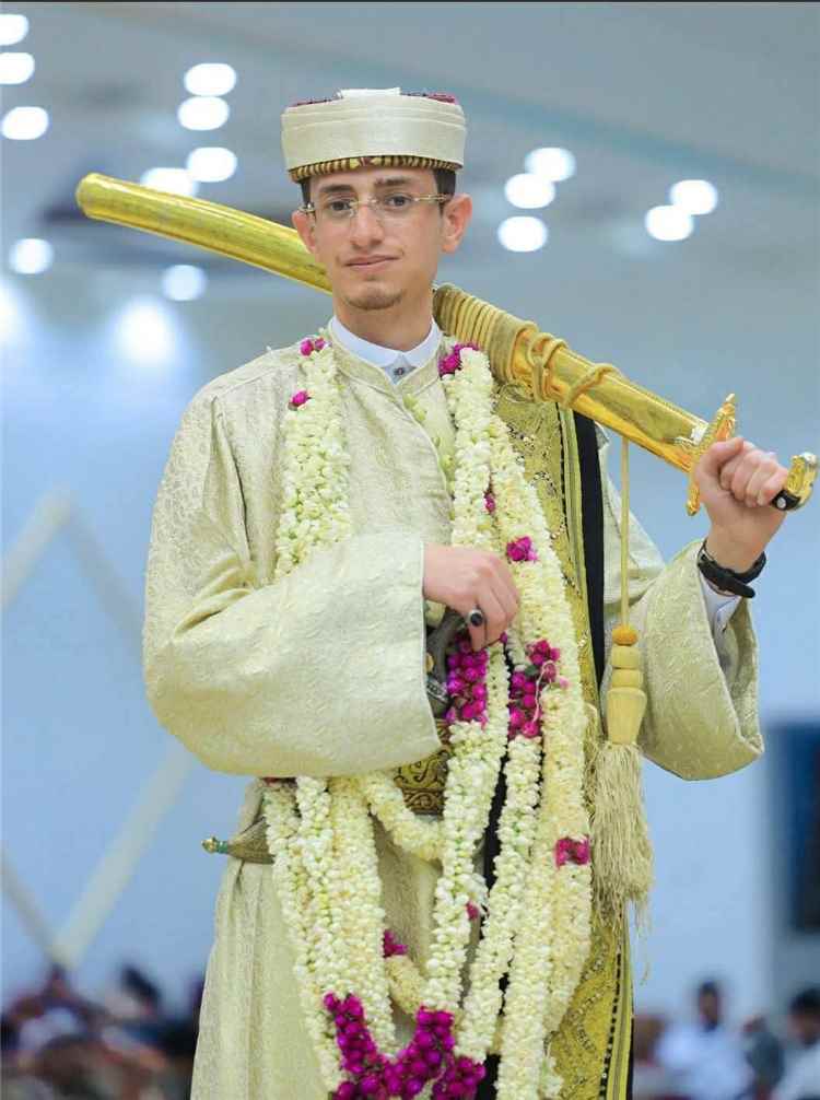 عاجل:الكشف عن مصرع نجل نائب مفتي الجامع الكبير بصنعاء