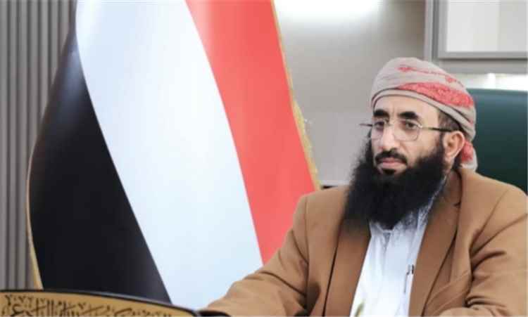 وزير الأوقاف: فك حصار تعز واجب ديني ووطني.. وصمت المجتمع الدولي يطيل المأساة