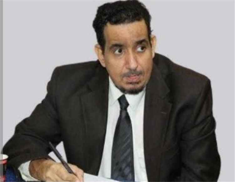 رئيس قسم العلوم السياسية بجامعة عدن
يدعو القيادات الموجودة خارج البلاد إلى العودة إلى الداخل والمشاركة بصورة مباشرة في جهود التحرير.