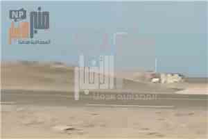 عاجل:إليكم أول صورة توثّق لحظة تحرير كبرى معسكرات الح~وثي عند بدء العمليات العسكرية في باب المندب بمشاركة العمالقة الجنوبية ودرع الوطن