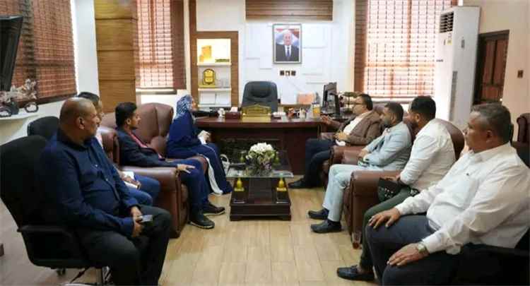 مشروع عدن الوطني يبحث مع الشؤون الاجتماعية واتحاد نقابات عدن تعزيز الشراكة ومشاركة العمال في صياغة مستقبل المدينة.