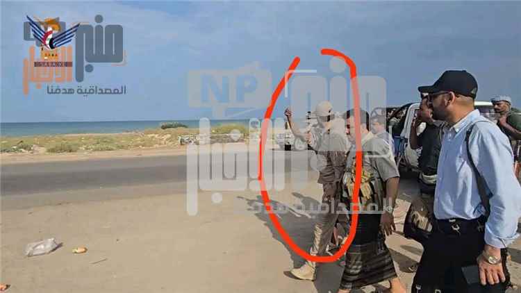 عاجل:شاهد صورة..أول ظهور لقيادي إي~راني في المخا برفقة الح^وثيين