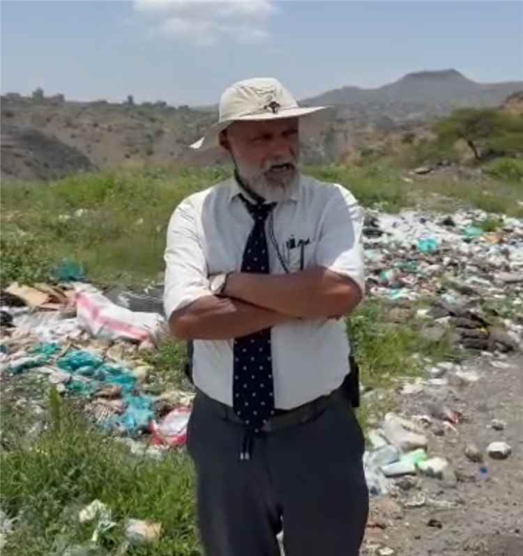 خطوة حضارية في لبعوس.. إطلاق مبادرة لإنشاء شركة مساهمة لإعادة تدوير المخلفات في يافع