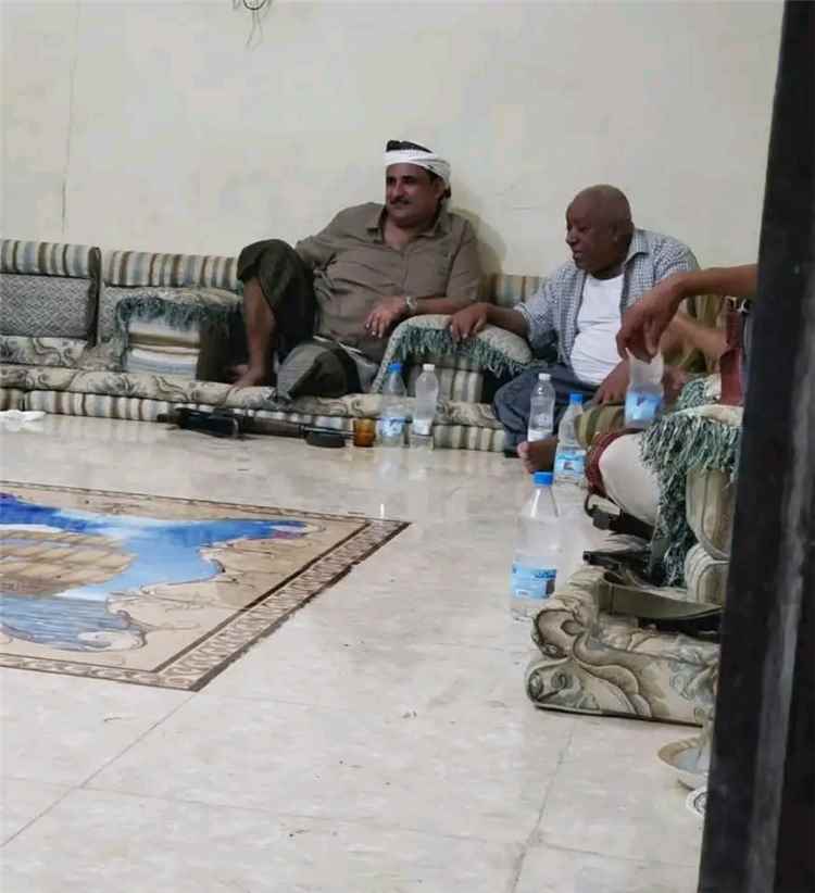 عصام هزاع الصبيحي يوجه رسالة حادة لقيادات الصبيحة: «سقطت الحصون قبل وصول الغزاة»