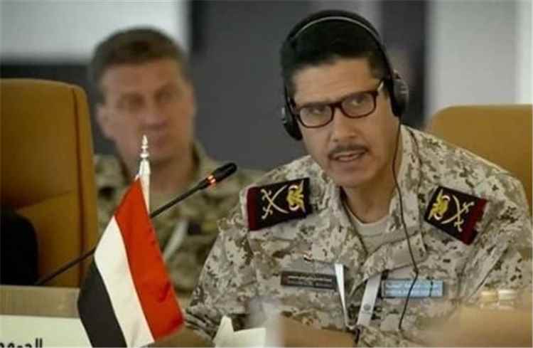 منصر،يؤكد على أهمية تقديم الدعم العملياتي والفني لإعادة جاهزية القوات البحرية اليمنية،