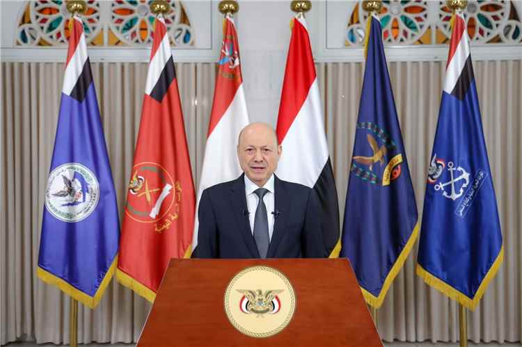 عاجل: في أول خطاب متلفز له منذ سقوط الساحل الغربي..رئيس مجلس القيادة يدعو إلى تنفيذ هذه الخطوة الهامة