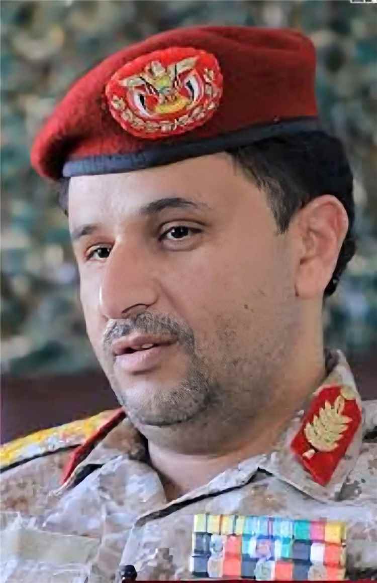 عاجل:إليكم بالاسم.. الكشف عن استهداف قيادي ح+وثي بارز في غارات جوية على تعز