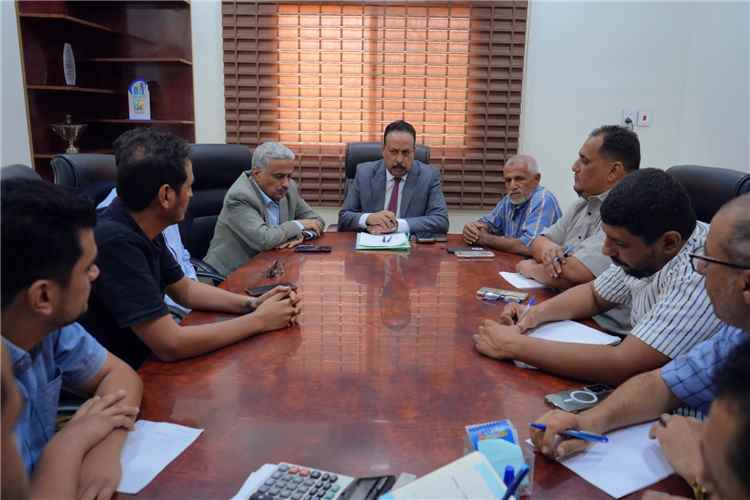 وزير الأشغال يؤكد ضرورة مضاعفة جهود صيانة وتأهيل الطرق والبنية التحتية